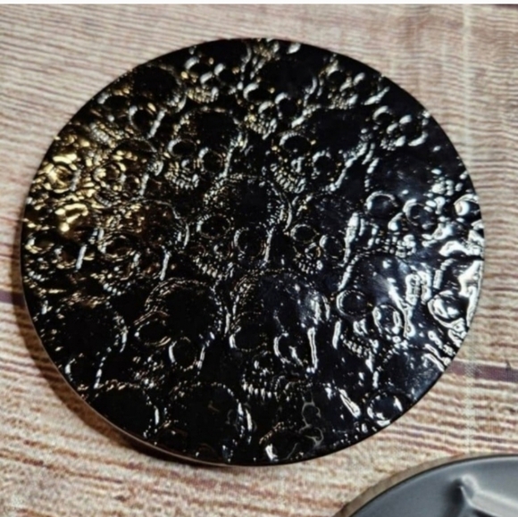 Bath & body works Halloween 3 Wick candle lids - Picture 5 of 7